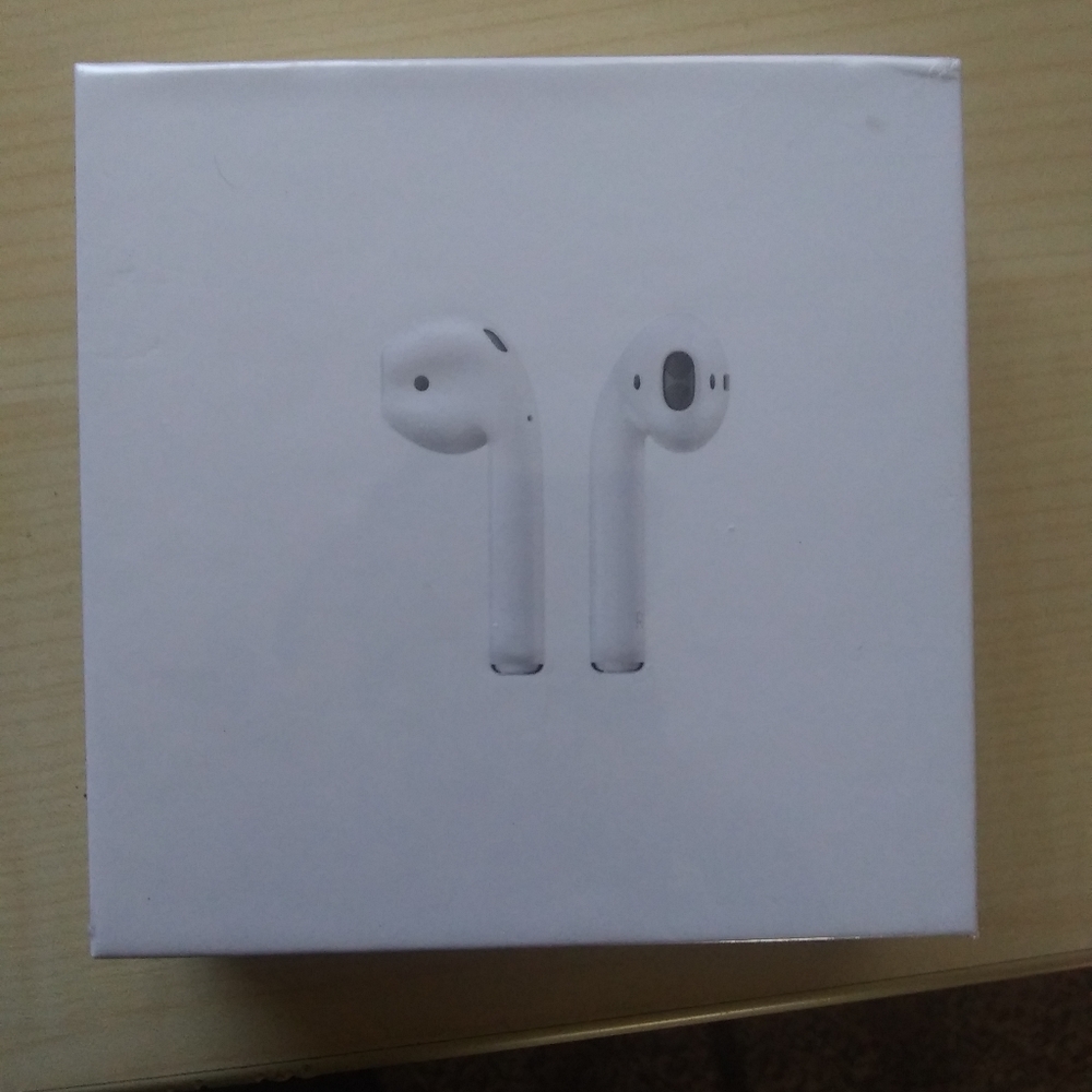 Air pods - Picture 3 of 4
